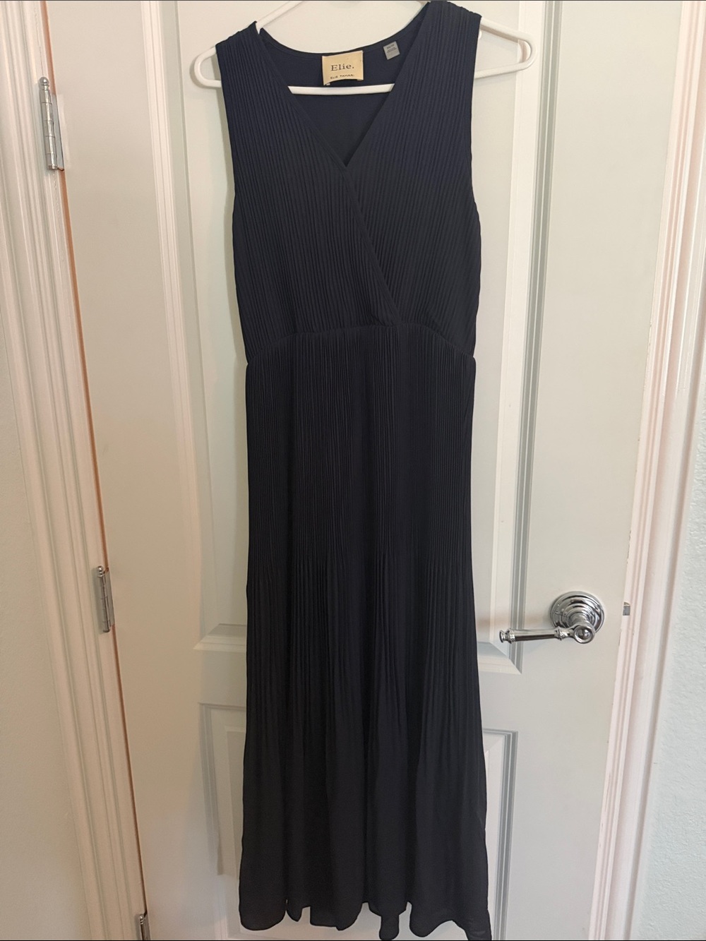 Elie Tahari Pleated Sleeveless Midi Dress Navy